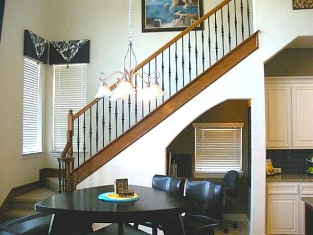 9604 Crown Ridge Drive, Frisco, TX 75035 BREAKFAST NOOK & SECOND STAIRCASE!