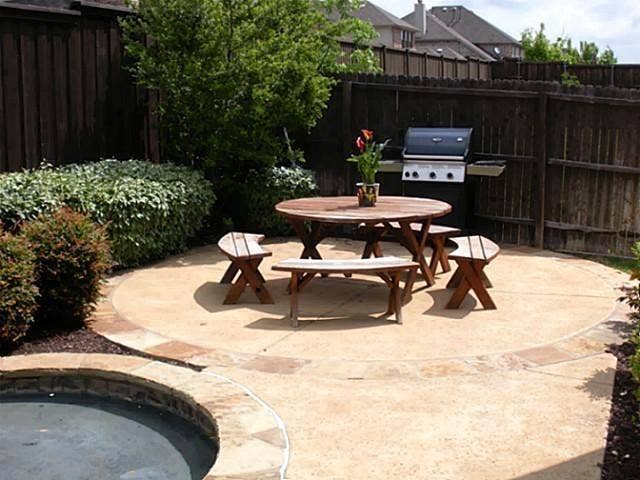 9604 Crown Ridge Drive, Frisco, TX 75035 PATIO & POOL AREA!