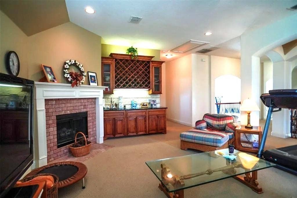 9604 Crown Ridge Drive, Frisco, TX 75035 FIREPLACE ON SECOND FLOOR!