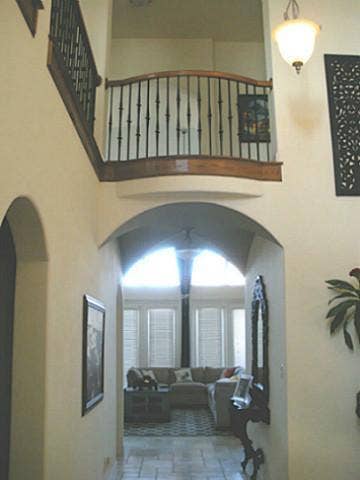 9604 Crown Ridge Drive, Frisco, TX 75035 Front Hallway View to Living Room