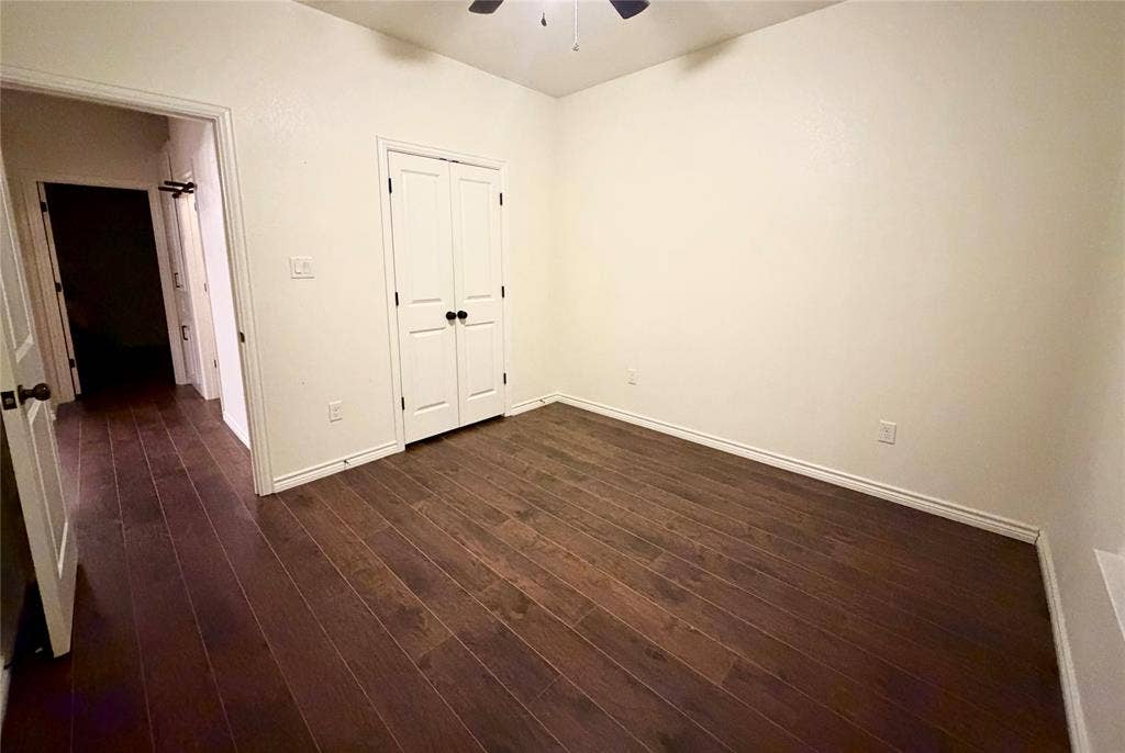 5022 Guadalupe Court, Granbury, TX 76048 5022 Guadalupe Court, Granbury, TX 76048