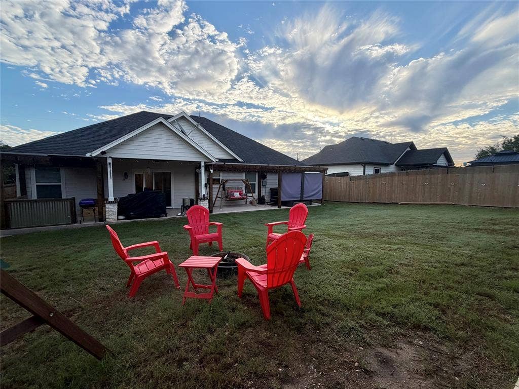 5022 Guadalupe Court, Granbury, TX 76048 5022 Guadalupe Court, Granbury, TX 76048