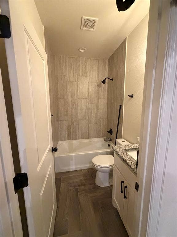 5022 Guadalupe Court, Granbury, TX 76048 5022 Guadalupe Court, Granbury, TX 76048