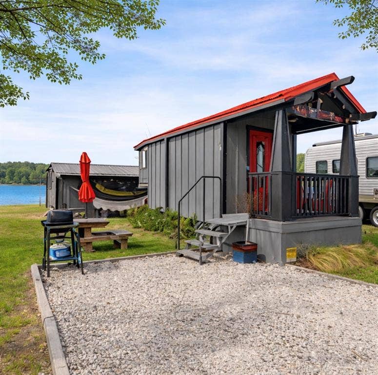 Catch N' Relax Cabin