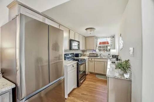 Amazing & has a beverage bar