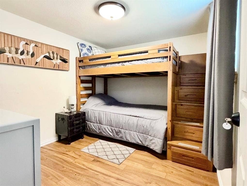 High end bunkbeds easy to top