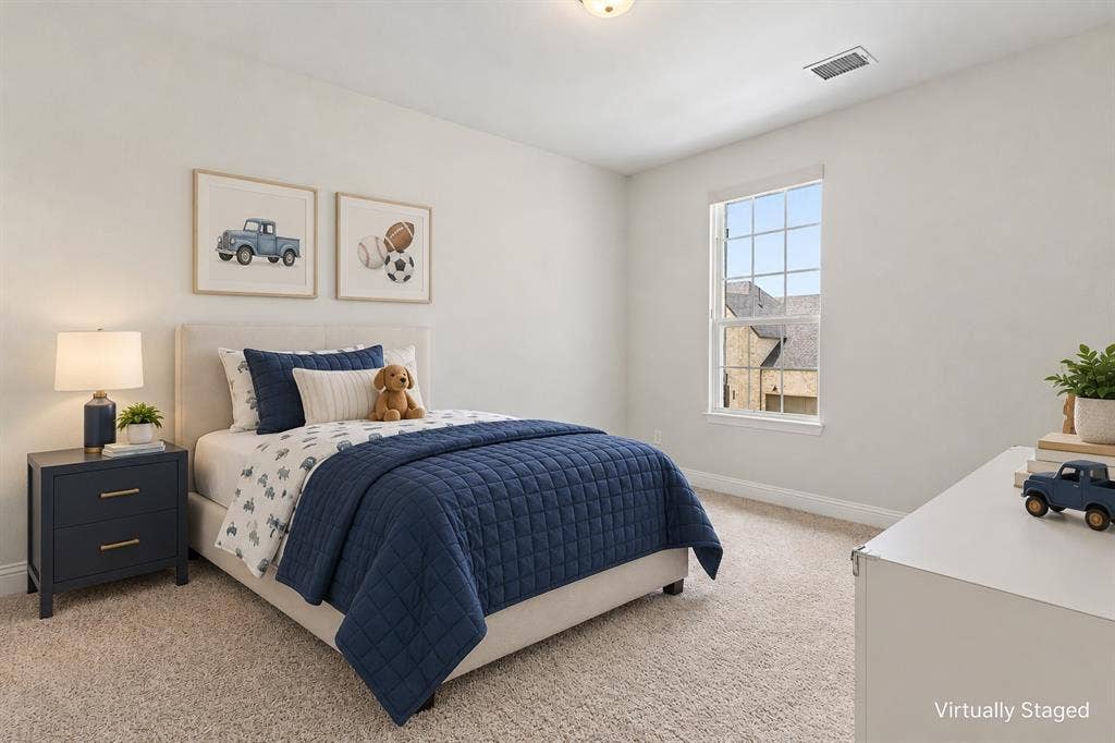 Upstairs Guest Bedroom with en suite Bathroom