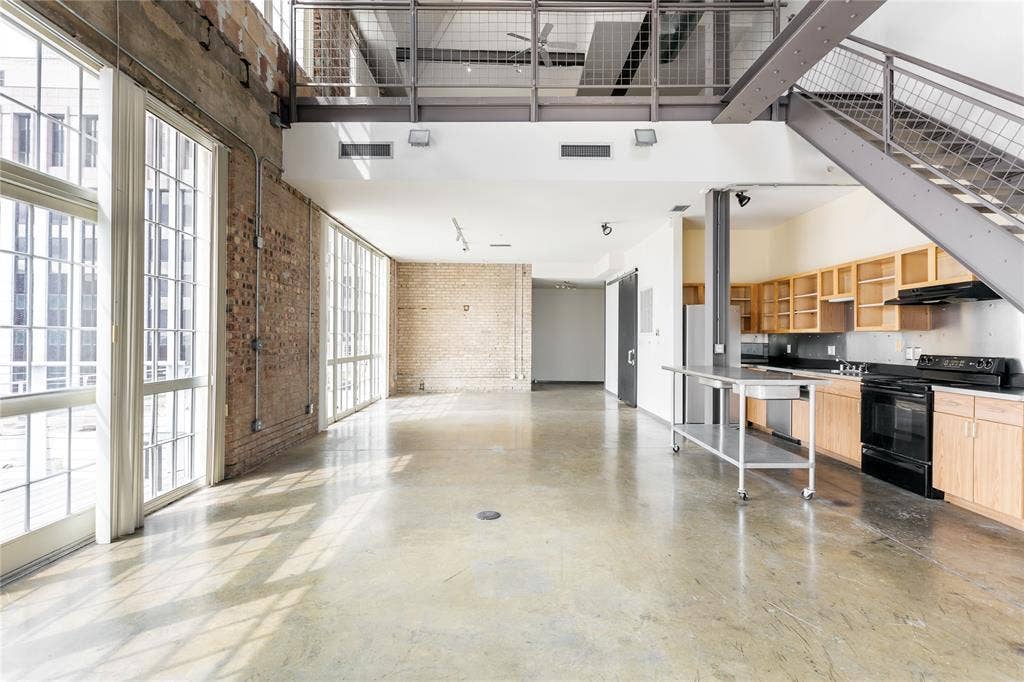 1122 Jackson Street, #1104, Dallas, TX 75202 1122 Jackson Street, #1104, Dallas, TX 75202