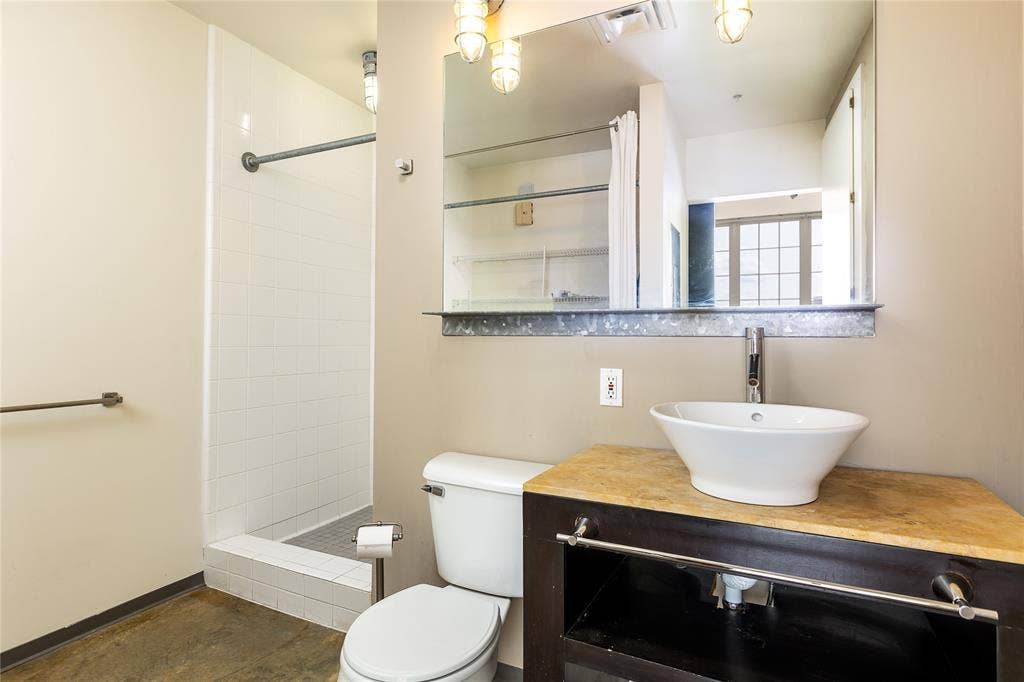 1122 Jackson Street, #1104, Dallas, TX 75202 1122 Jackson Street, #1104, Dallas, TX 75202