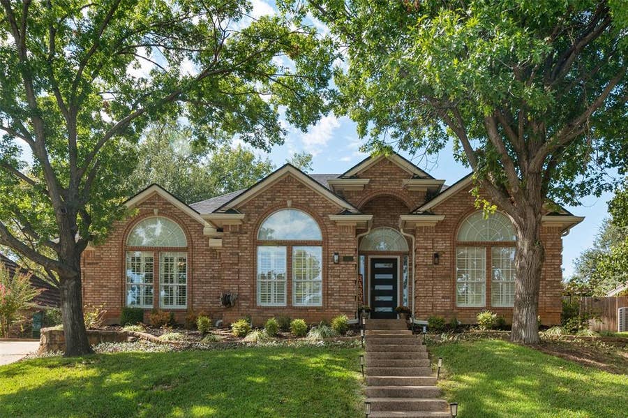 Property photo for 3217 David Drive, Hurst, TX