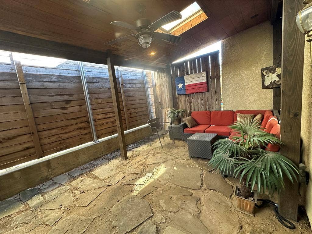 3919 Cole Avenue, #105, Dallas, TX 75204 3919 Cole Avenue, #105, Dallas, TX 75204