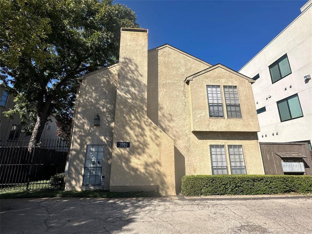 3919 Cole Avenue, #105, Dallas, TX 75204 3919 Cole Avenue, #105, Dallas, TX 75204