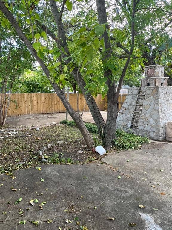 522 Apollo Road, Richardson, TX 75081 522 Apollo Road, Richardson, TX 75081