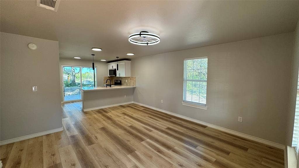 401 E Sanger Street, Celeste, TX 75423 401 E Sanger Street, Celeste, TX 75423