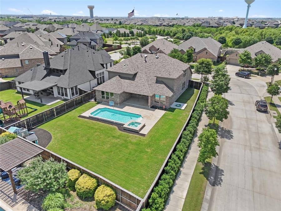 Property photo for 15505 City Garden Lane, Prosper, TX