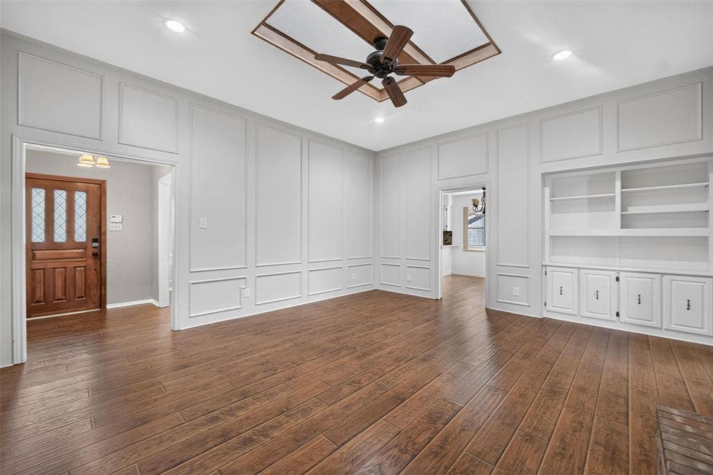 1237 STONEWALL Street, Garland, TX 75043 1237 STONEWALL Street, Garland, TX 75043