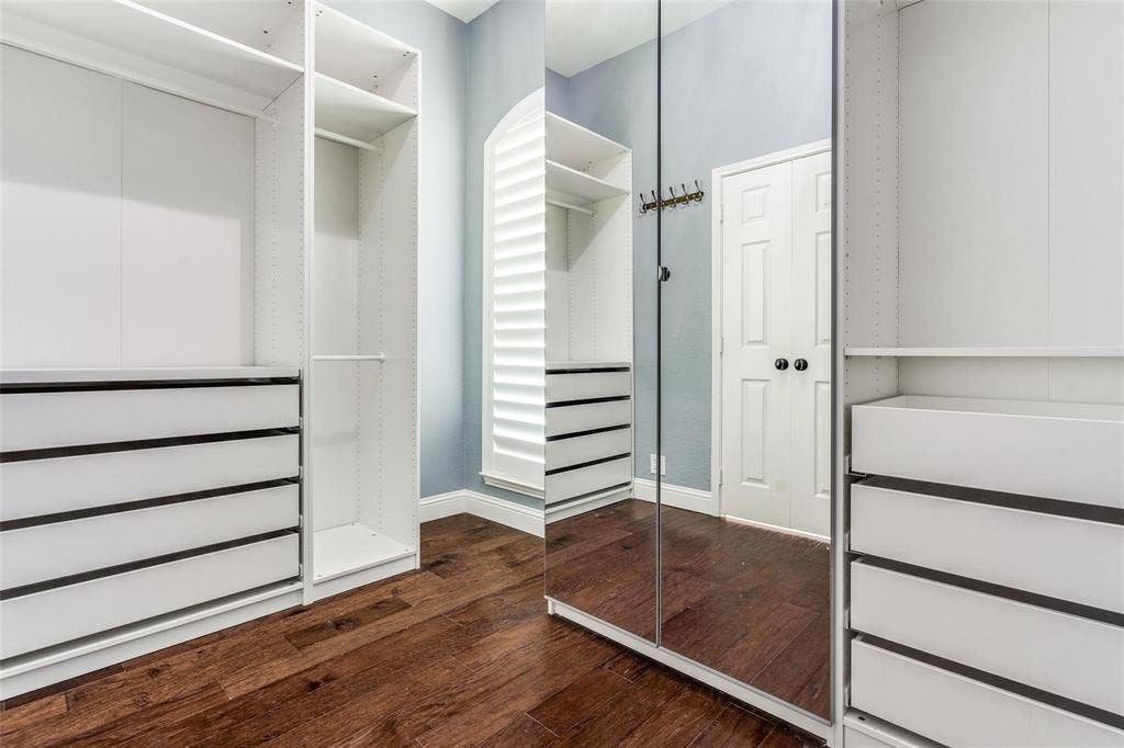 2913 Bellerive Drive, Plano, TX 75025 2913 Bellerive Drive, Plano, TX 75025