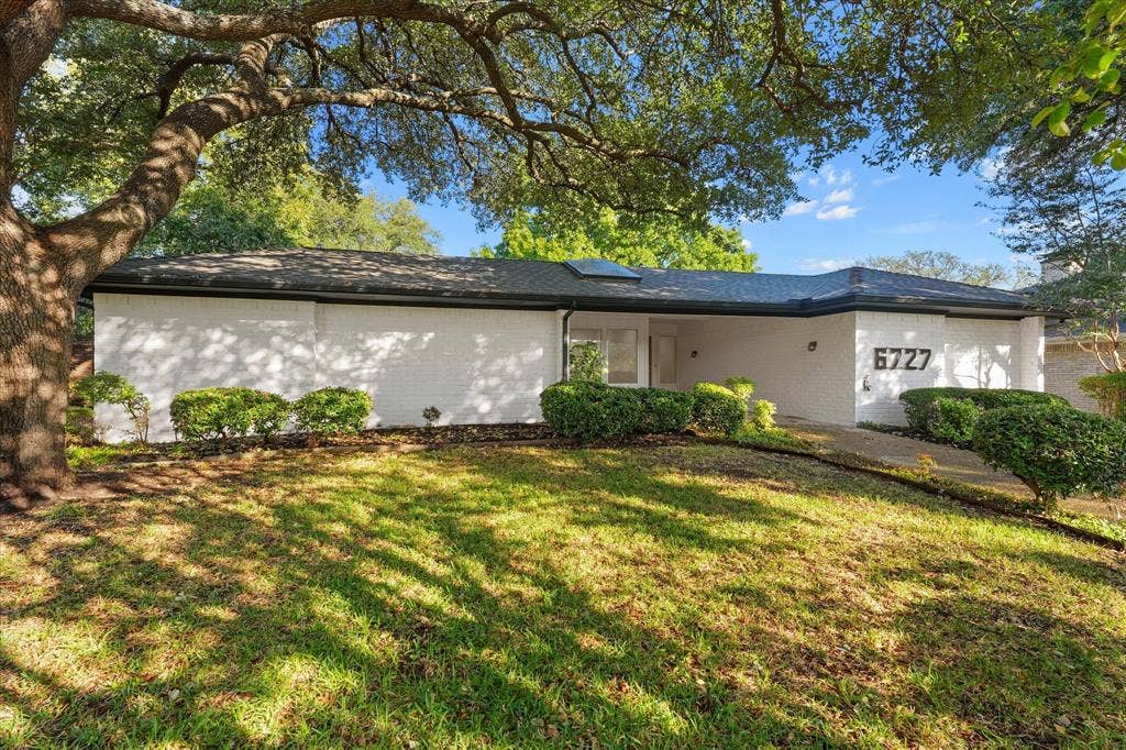 6727 Southpoint Drive, Dallas, TX 75248 6727 Southpoint Drive, Dallas, TX 75248
