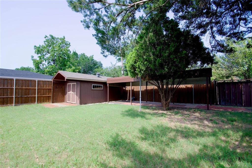 2708 N Avenue, Plano, TX 75074 2708 N Avenue, Plano, TX 75074