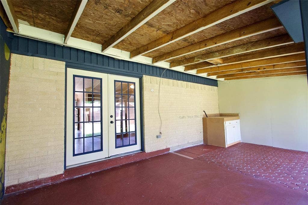 2708 N Avenue, Plano, TX 75074 2708 N Avenue, Plano, TX 75074