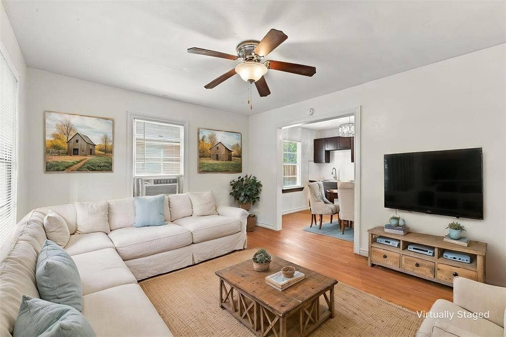 2108 Lyle Avenue, Waco, TX 76708 Unit A living room - virtually staged