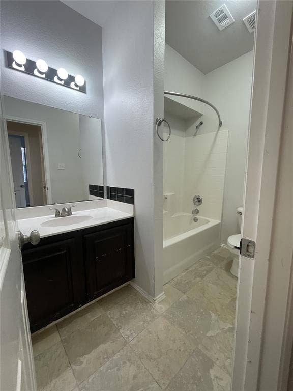 10606 Woodlands Trail, Rowlett, TX 75089 10606 Woodlands Trail, Rowlett, TX 75089