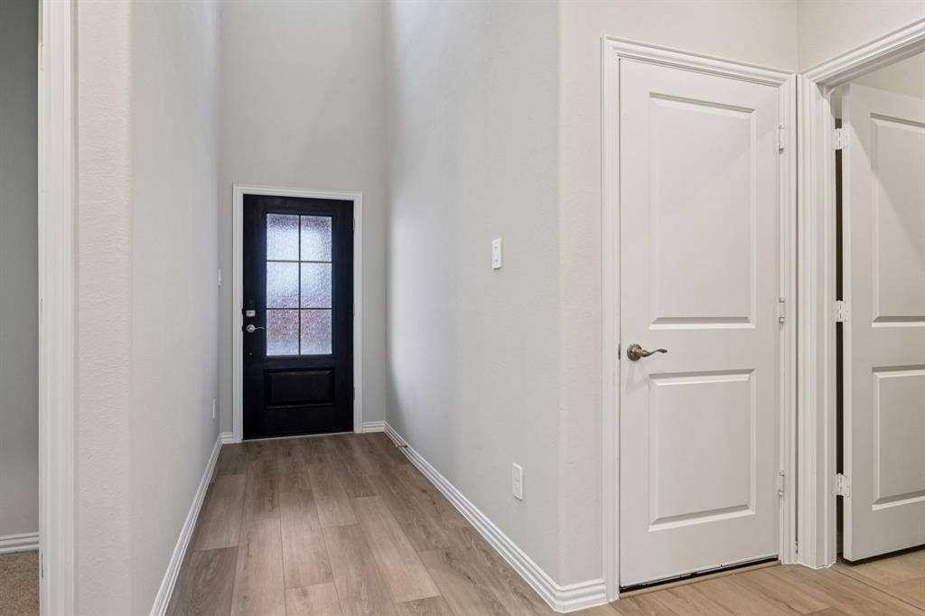 4120 Benbrook Drive, Farmersville, TX 75442 Photo is not of the actual home, but is an inspirational photo of builder’s model home and may depict options, furnishings, and/or decorator features that are not included.