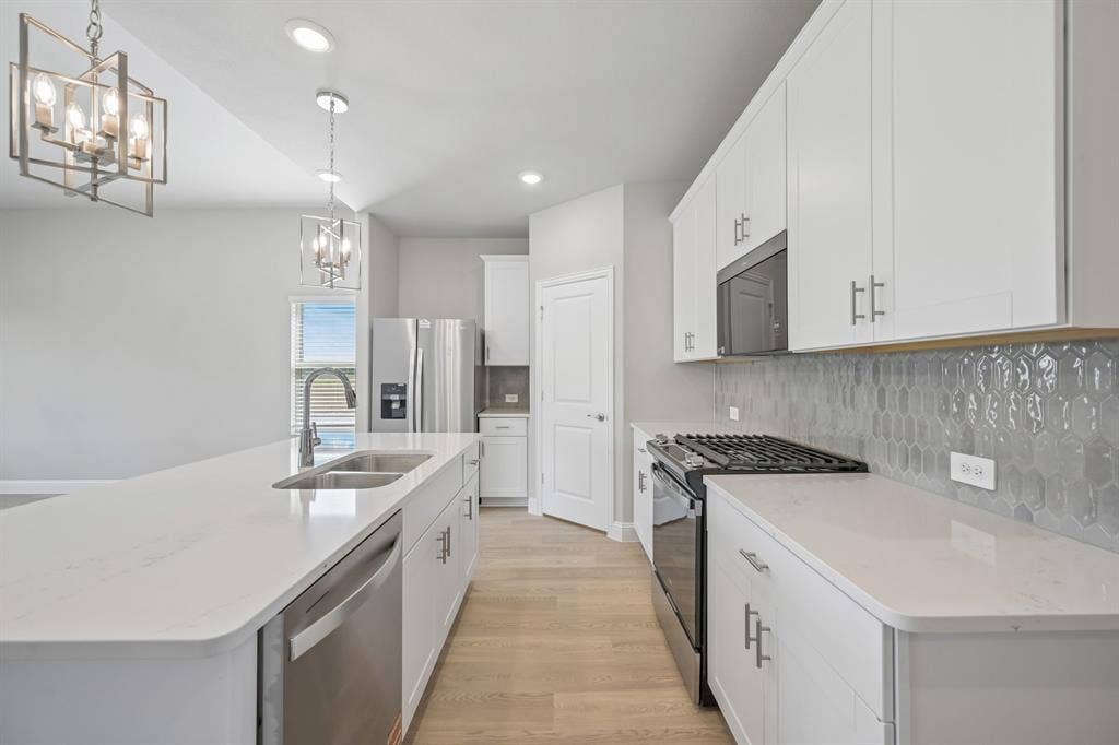 Photo is not of the actual home, but is an inspirational photo of builder’s model home and may depict options, furnishings, and/or decorator features that are not included.