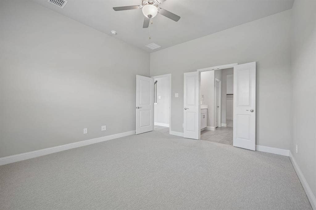 Photo is not of the actual home, but is an inspirational photo of builder’s model home and may depict options, furnishings, and/or decorator features that are not included.