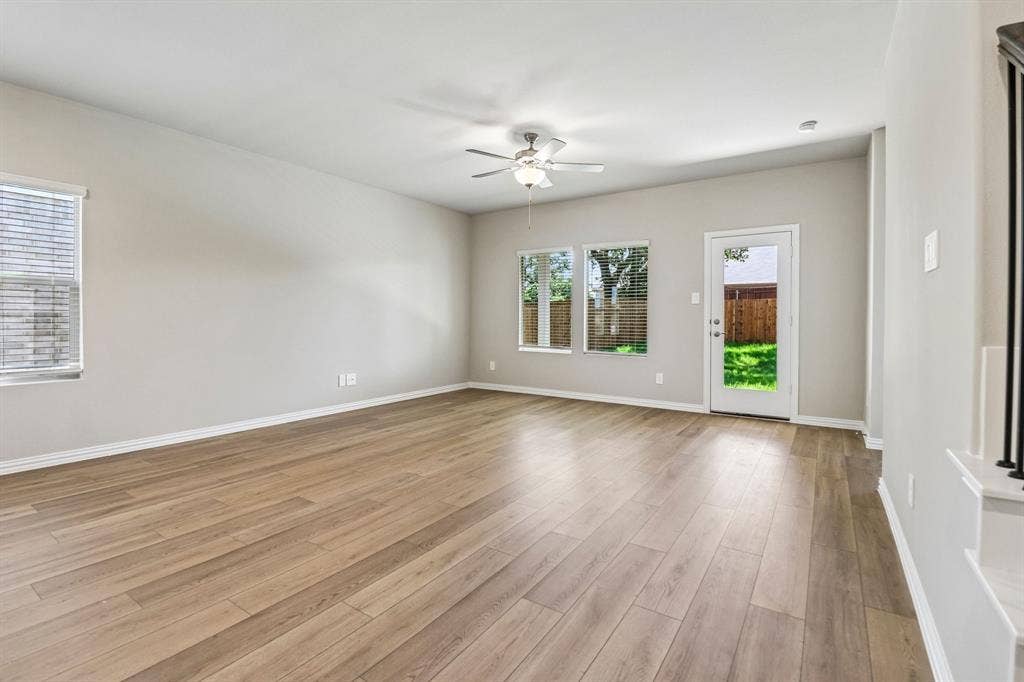 3507 Bastrop Drive, Farmersville, TX 75442 Photo is not of the actual home, but is an inspirational photo of builder’s model home and may depict options, furnishings, and/or decorator features that are not included.