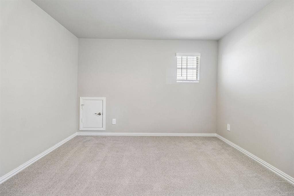 3507 Bastrop Drive, Farmersville, TX 75442 Photo is not of the actual home, but is an inspirational photo of builder’s model home and may depict options, furnishings, and/or decorator features that are not included.