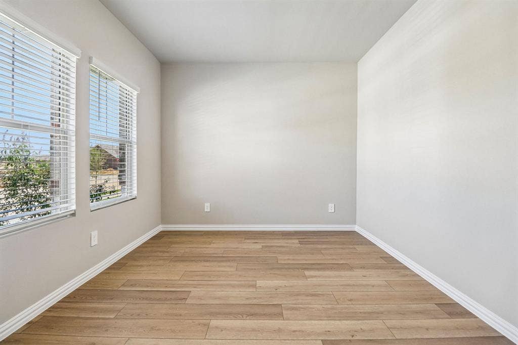 3507 Bastrop Drive, Farmersville, TX 75442 Photo is not of the actual home, but is an inspirational photo of builder’s model home and may depict options, furnishings, and/or decorator features that are not included.