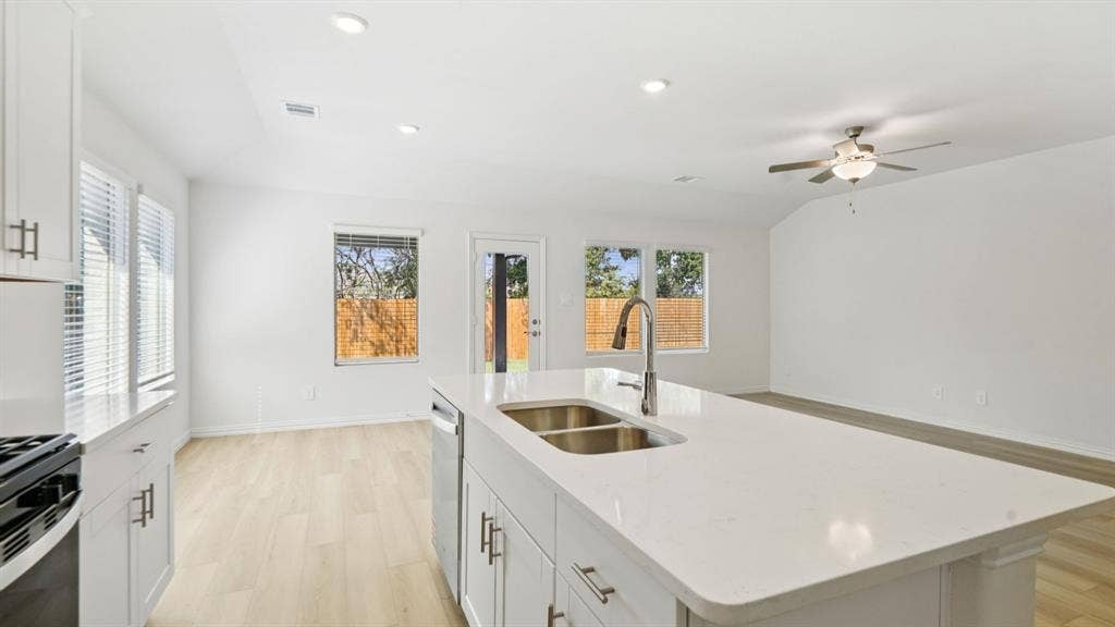 3505 Bastrop Drive, Farmersville, TX 75442 Photo is not of the actual home, but is an inspirational photo of builder’s model home and may depict options, furnishings, and/or decorator features that are not included.