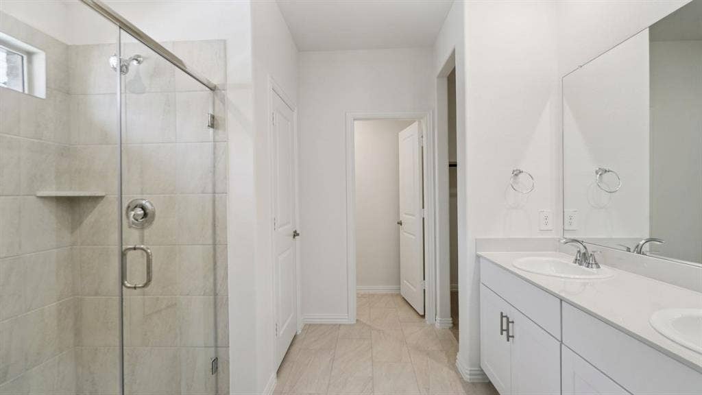 3505 Bastrop Drive, Farmersville, TX 75442 Photo is not of the actual home, but is an inspirational photo of builder’s model home and may depict options, furnishings, and/or decorator features that are not included.