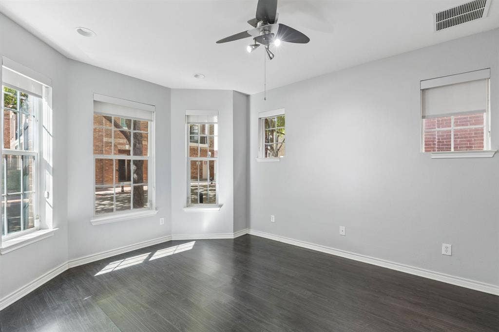 15730 Seabolt Place, Addison, TX 75001 Bedroom on first floor
