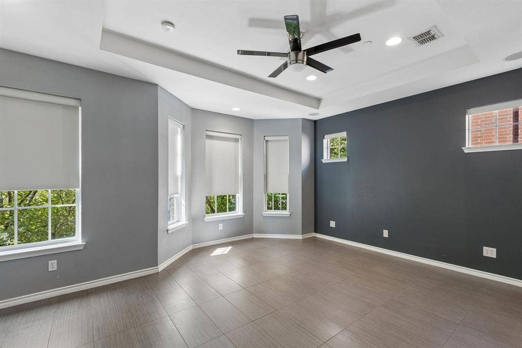 15730 Seabolt Place, Addison, TX 75001 Primary bedroom