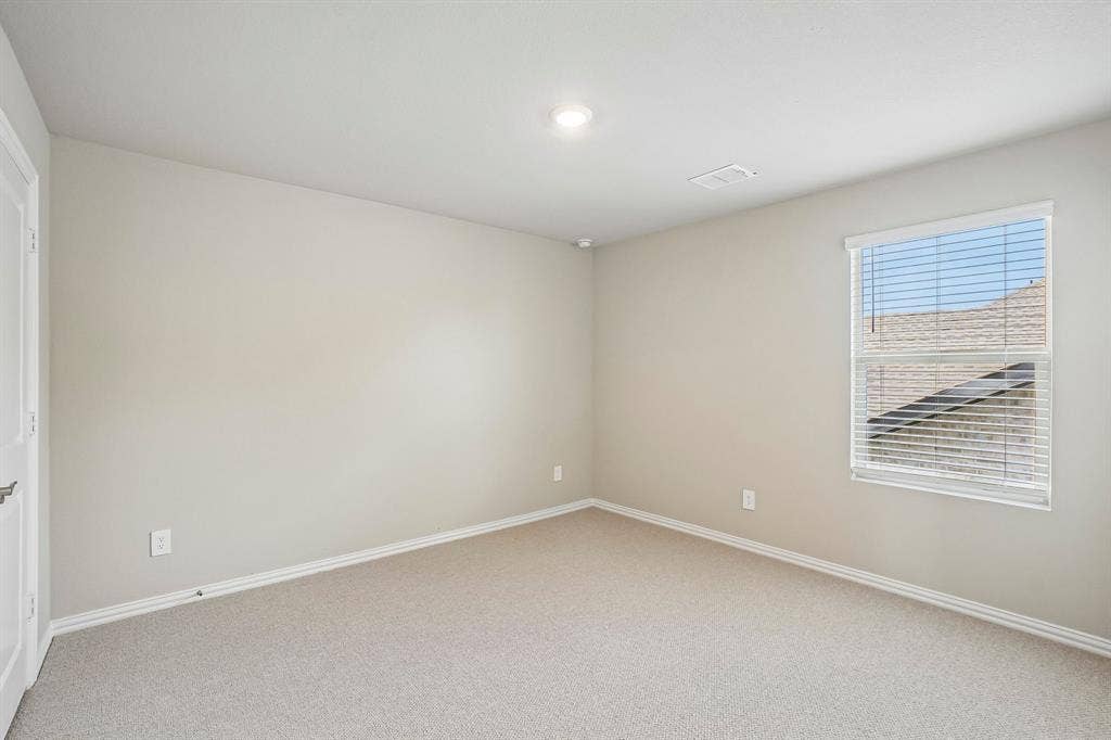 Photo is not of the actual home, but is an inspirational photo of builder’s model home and may depict options, furnishings, and/or decorator features that are not included.