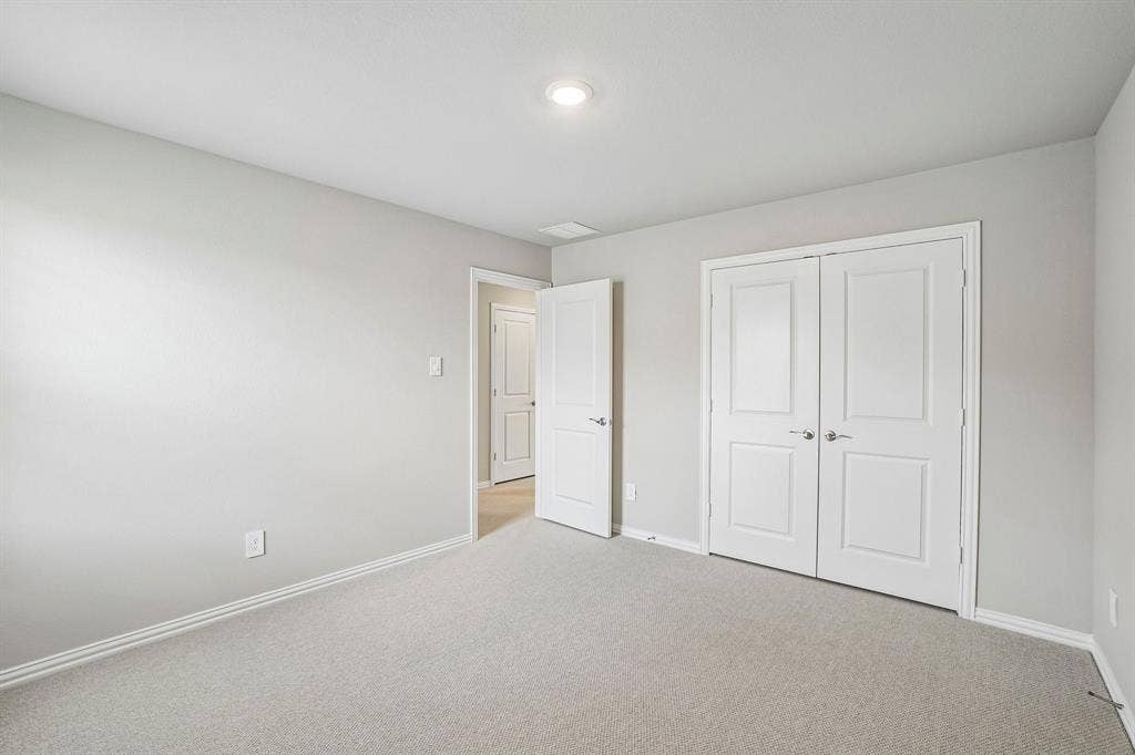 Photo is not of the actual home, but is an inspirational photo of builder’s model home and may depict options, furnishings, and/or decorator features that are not included.