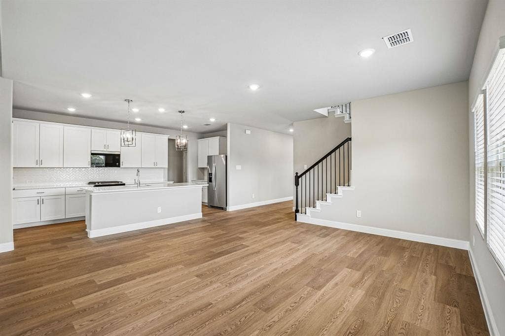 Photo is not of the actual home, but is an inspirational photo of builder’s model home and may depict options, furnishings, and/or decorator features that are not included.