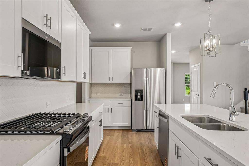 Photo is not of the actual home, but is an inspirational photo of builder’s model home and may depict options, furnishings, and/or decorator features that are not included.