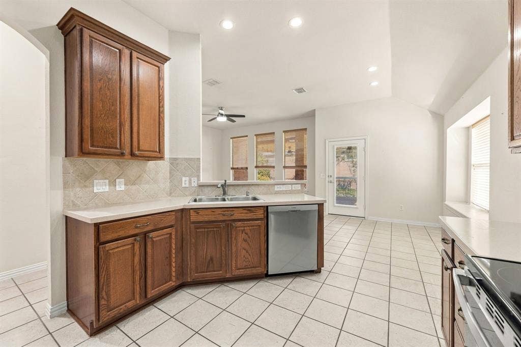 305 Wrangler Drive, Fairview, TX 75069 305 Wrangler Drive, Fairview, TX 75069