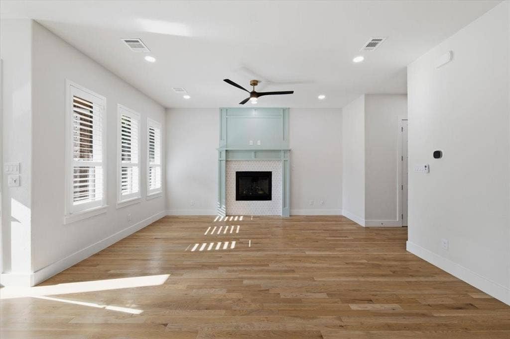 7108 Brisa Drive, Dallas, TX 75223 7108 Brisa Drive, Dallas, TX 75223