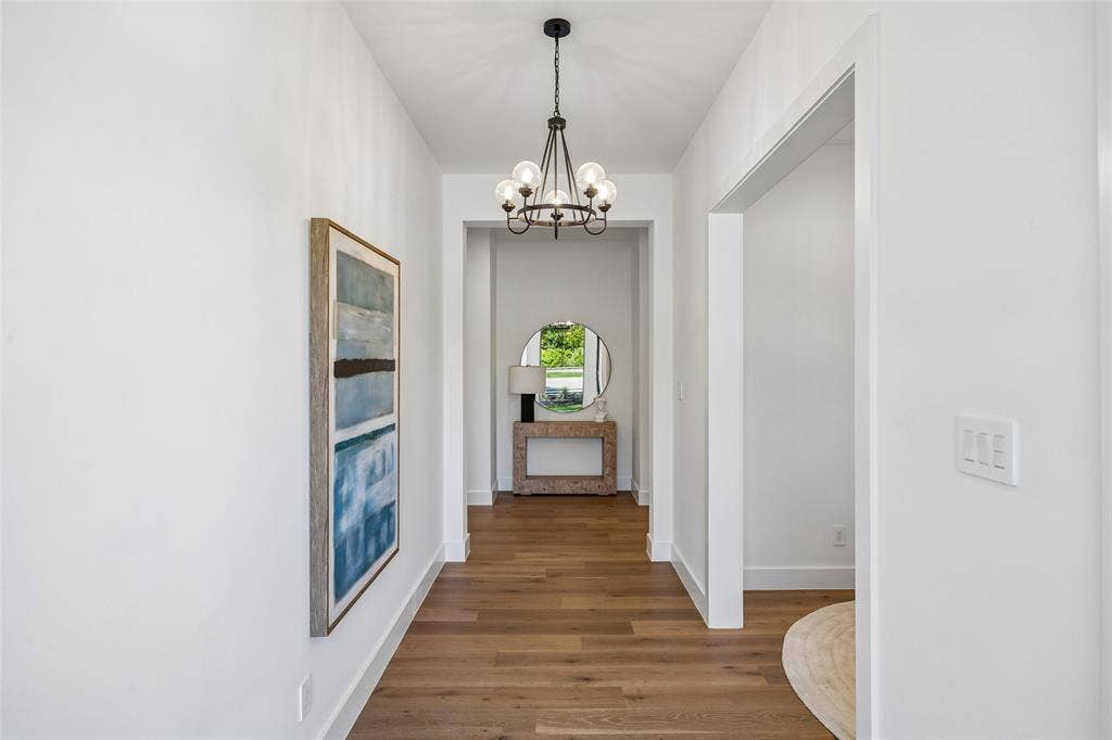 11131 Hillcrest Road, Dallas, TX 75230 11131 Hillcrest Road, Dallas, TX 75230