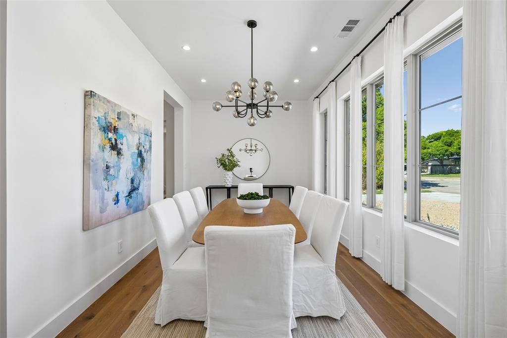 11131 Hillcrest Road, Dallas, TX 75230 11131 Hillcrest Road, Dallas, TX 75230