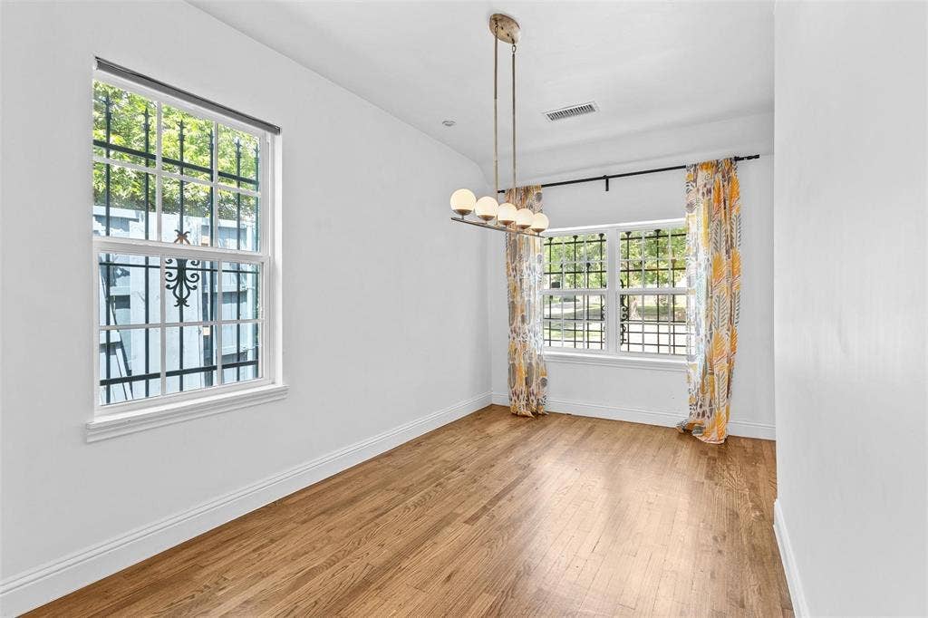 1902 Norfolk Avenue, Dallas, TX 75203 1902 Norfolk Avenue, Dallas, TX 75203