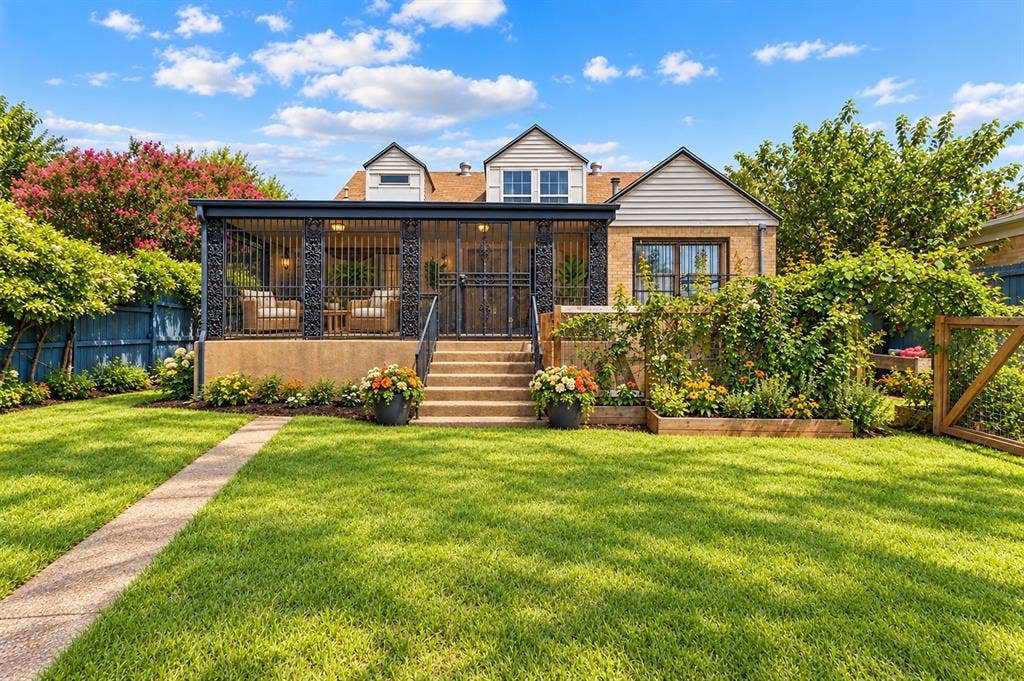 1902 Norfolk Avenue, Dallas, TX 75203 1902 Norfolk Avenue, Dallas, TX 75203