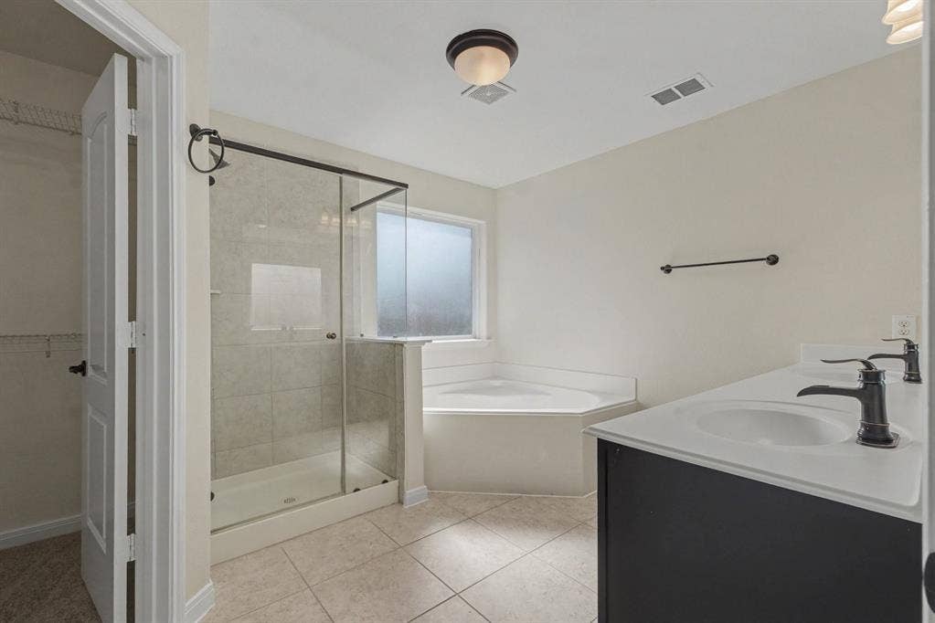 405 Winchester Drive, Celina, TX 75009 405 Winchester Drive, Celina, TX 75009