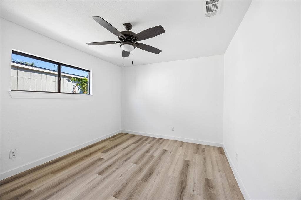 604 Ford Street, Garland, TX 75040 604 Ford Street, Garland, TX 75040