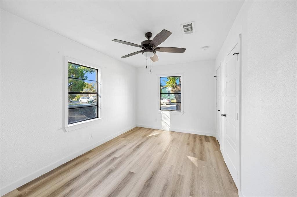 604 Ford Street, Garland, TX 75040 604 Ford Street, Garland, TX 75040