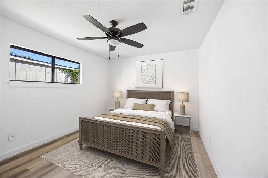 604 Ford Street, Garland, TX 75040 604 Ford Street, Garland, TX 75040